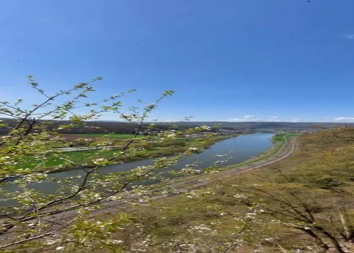 Nahe Sababurg Schloss * Trendelburg